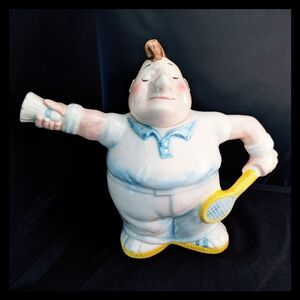 🏸 Vtg. Vintage Novelty Porcelain Badminton Player Teapot